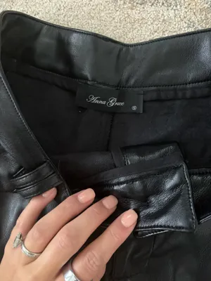 Lizard Thicket Boutique pleather shorts thumbnail 3