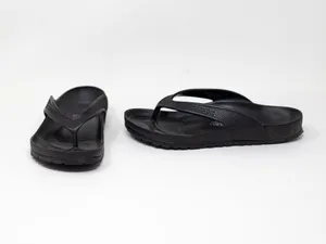 NEW Birkenstock Women's Honolulu Essentials EVA Sandals Shoes Flip Flops Black 6 thumbnail 1
