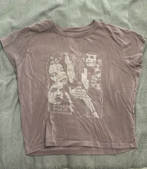 Hollister Baby Tee thumbnail 1