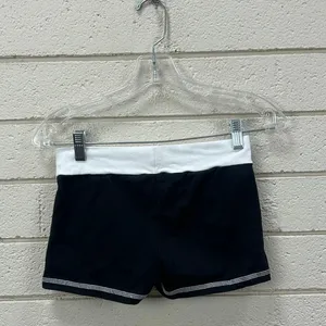 Brandy Melville Black & White Madelyn Contrast Lounge Shorts one size thumbnail 6