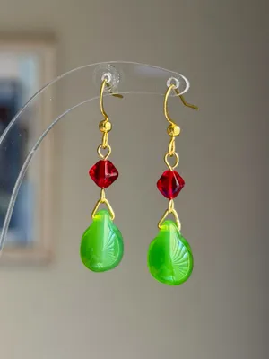 Handmade quality Czech glass beads retro fairy whimsy dangle earrings🌿❤️ thumbnail 2