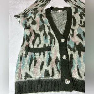 Mystree Womens Soft Cardigan Sweater Size Medium Button Up Pockets Multi Pattern thumbnail 4