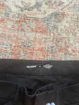 Old Navy Pixie Pants thumbnail 3