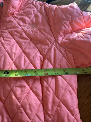 The North Face Women's Liana Insulated Quilted Jacket in Lt Coral - Sz L Flaw thumbnail 11