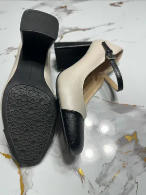 Adrienne Vittadini Two-Tone Block Heel Mary Janes - Black & Cream thumbnail 7