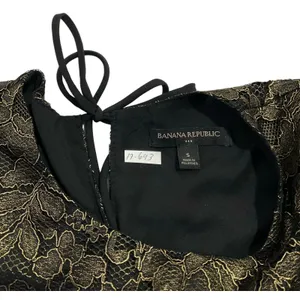 Banana Republic Women Size Small Lace Black Metallic Gold Shirt Top (17-693) thumbnail 4