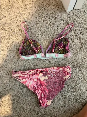 Maaji bathing suit size XS thumbnail 2