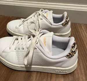 Adidas Sneakers thumbnail 2