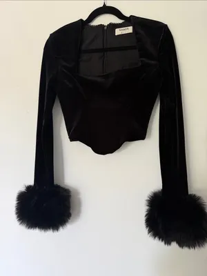 HOUSE OF CB Catriona Faux Fur Long Sleeve Corset Top in Black, XS,BRANDNEW $185 thumbnail 13