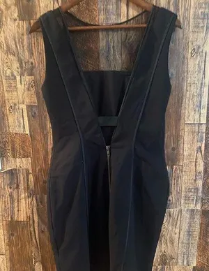 Vera wang lavender dress size 8. Black with open back zipper size 8 thumbnail 1