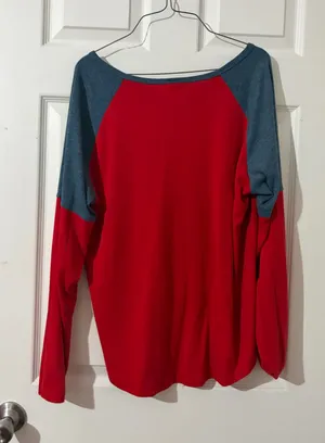 Alegria Red long sleeve thumbnail 1