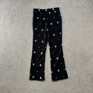 Urban Outfitters Black Daisy Embroidered Kick Flare Cropped Pants thumbnail 9
