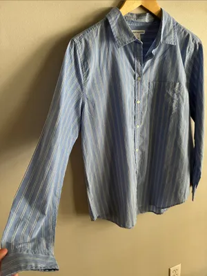 NWT Amazon Essentials Women’s M Blue White Striped 100% Cotton Button Down Shirt thumbnail 3