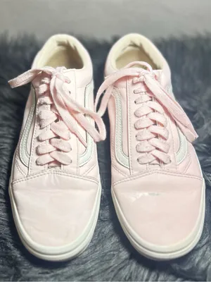 Vans Old Skool Low Top Sneakers in Pale Pink with White Stripe Sneaker Size 8.5 thumbnail 2