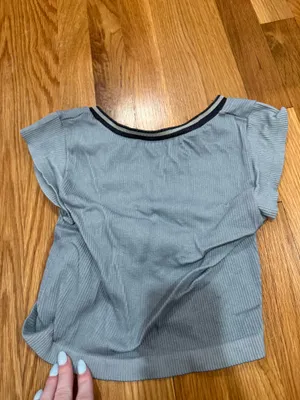 Urban Outfitters Top thumbnail 3