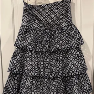 White‎ House Black Market Geometric eyelet blue and white Strapless Dress 14 NWT thumbnail 5