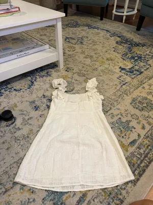 White Linen Dress Selfie Leslie thumbnail 3