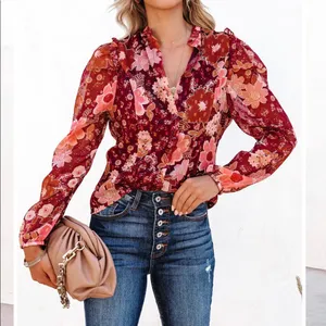 Vici floral top thumbnail 1