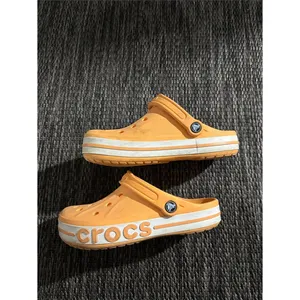 Crocs Iconic Comfort Bayaband Clogs Orange Womens Size 7 thumbnail 3