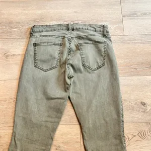Pistola Olive Green Wash Skinny‎ Jeans Comfort Stretch Moto Casual Pants Size 28 thumbnail 4