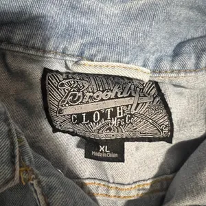 Brooklyn Cloth Savage Graphic Denim Jacket Light Wash Blue XL Streetwear Trucker thumbnail 3