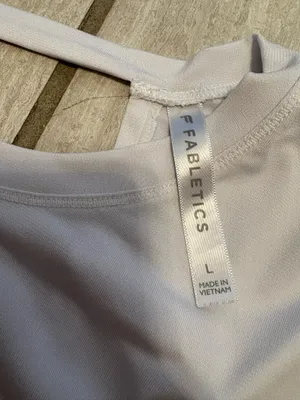 Fabletics Top thumbnail 3
