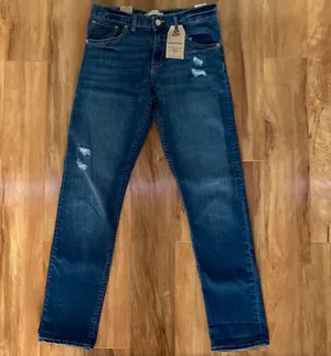 Levi's Girlfriend Jeans thumbnail 1