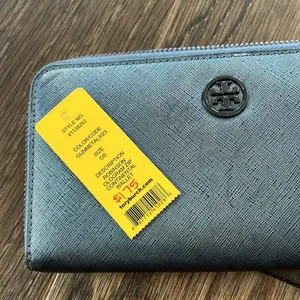 Tory Burch Robinson zip Continental wallet thumbnail 2