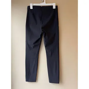 Athleta Cropped Hip Pocket Dress Casual Pant Size 6 thumbnail 2