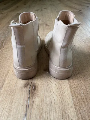 Beige Chelsea Ankle Boots Tan Size 5.5 thumbnail 5