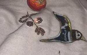 Disney’s Snow White LC Lauren Conrad French Terry Crop Sweatshirt thumbnail 4