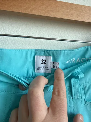 Daily Sports Miracle Capri Aqua Blue Golf Pants Women's Size 8 Stretch thumbnail 6