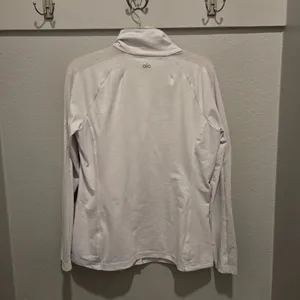 Alo yoga jacket thumbnail 2