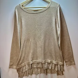 Cyrus Beige Knit Sweater Crochet Lace Tiered Hem Long Sleeve Pullover L tunic thumbnail 3