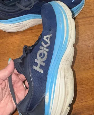 Hoka bondi 8 running shoes size 9 thumbnail 1