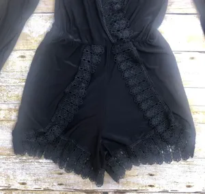 Boohoo Black Lace Stretch Romper thumbnail 2