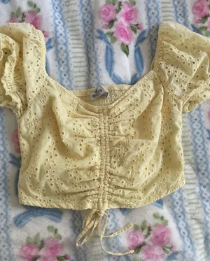 Hollister Pale Yellow Eyelet Ruched Drawstring Crop Top thumbnail 1