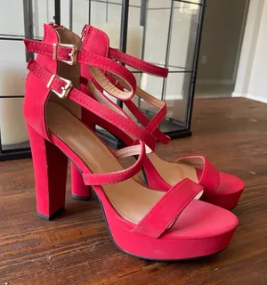 Top Moda Red Strappy Platform Block Heel Sandals with Double Buckle thumbnail 1