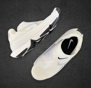 New NIKE Go Flyease Black White thumbnail 1