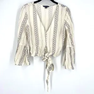 American Eagle Boho Tie Crop blouse Top Angel bell sleeve XS Country Cowgirl‎ thumbnail 3