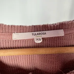 Tularosa Green The Vista Henley Top & Legging in Rose Pink‎ Size Extra Small thumbnail 8
