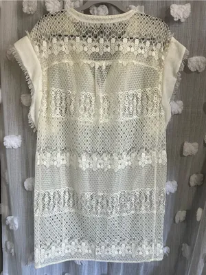 BCBG Maxazria Cream Lace V-Neck Short Sleeve Women's cover up thumbnail 2