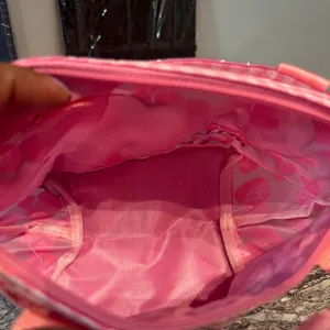 Hello Kitty Pink and White Cosmetic Case thumbnail 6