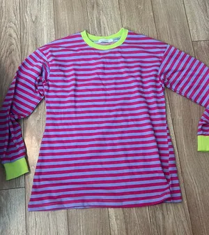 Amazon Long Sleeve Top thumbnail 1