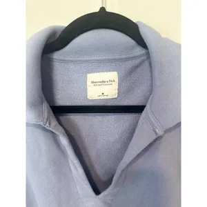 Abercrombie & Fitch Fleece Sweatshirt Size Medium Light Blue Cotton Blend 1440 thumbnail 4