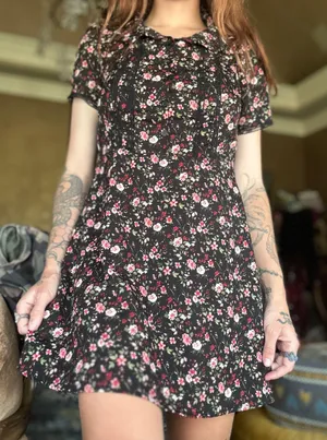 Floral Mini Dress Black thumbnail 1