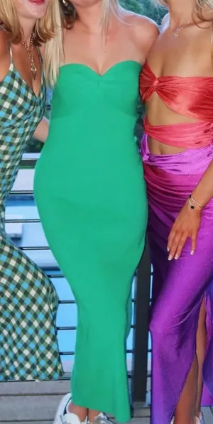 Green Dress Size XS thumbnail 2
