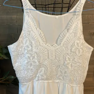 Stunning, white sleeveless lace maxi sundress thumbnail 2
