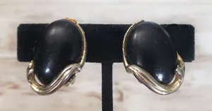 Vintage Clip On Earrings Black Oval with Silver Tone Detail - Poor Condition thumbnail 1