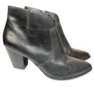 Frye Jennifer Black Leather Ankle Boots Sz 8 Western Americana Country thumbnail 1